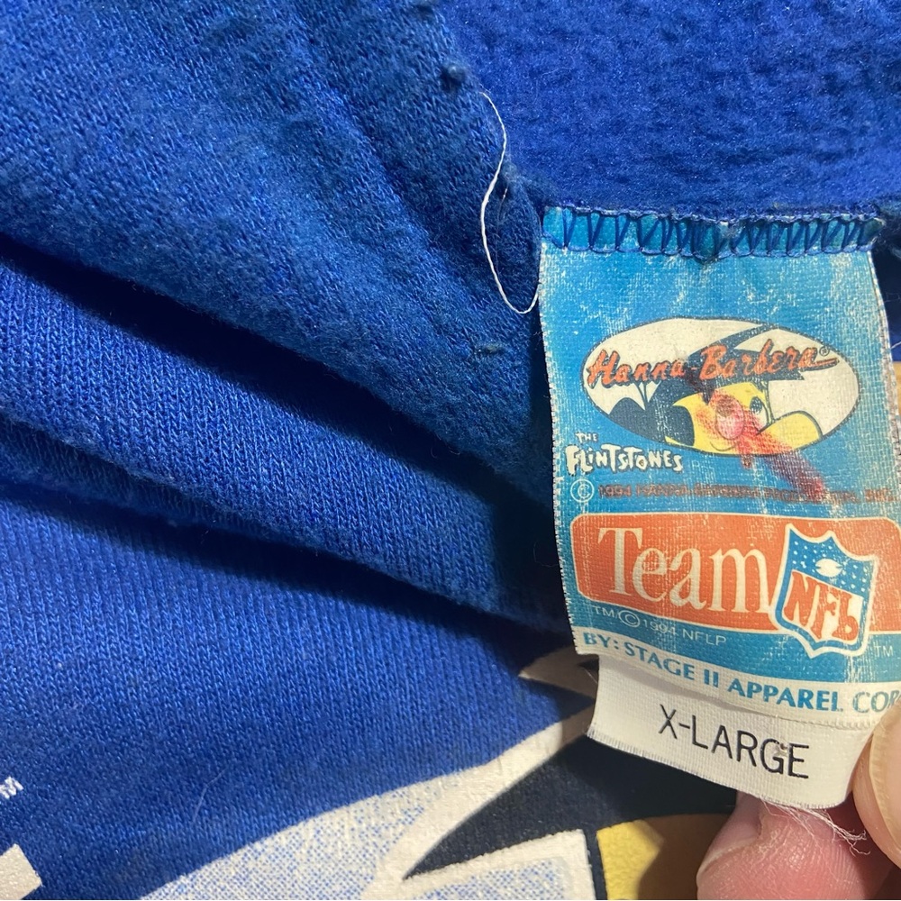 Vintage New York Giants Fred Flintstone Caricature Pullover Hoodie - Picture 9 of 10